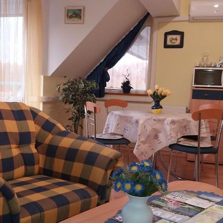 Molnar Apartman Hévíz Exteriör bild