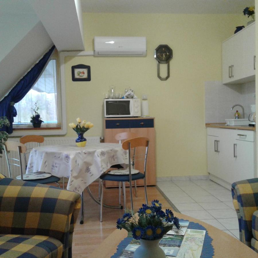 Molnar Apartman Hévíz Exteriör bild